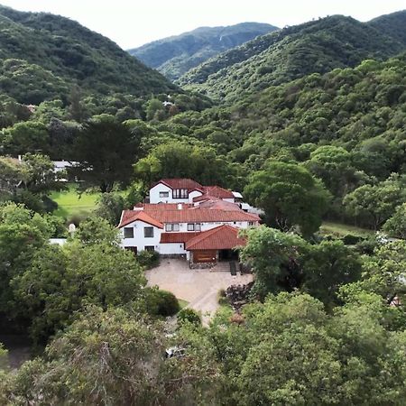 Hotel Selva Montana サンロレンソ エクステリア 写真