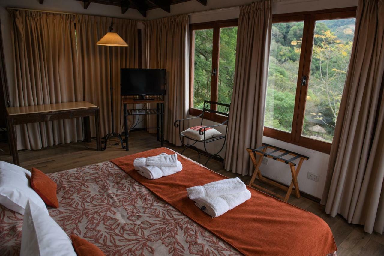 Hotel Selva Montana サンロレンソ エクステリア 写真